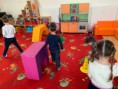 /album/kto-s-cim-pracuje-a-casove-vztahy/a54727550-248541249288869-9219288841511239680-n-jpg/